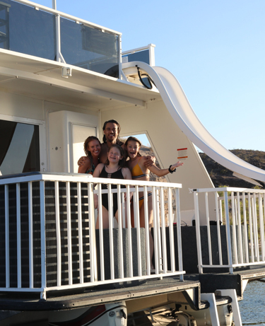 family vacation on Houseboat